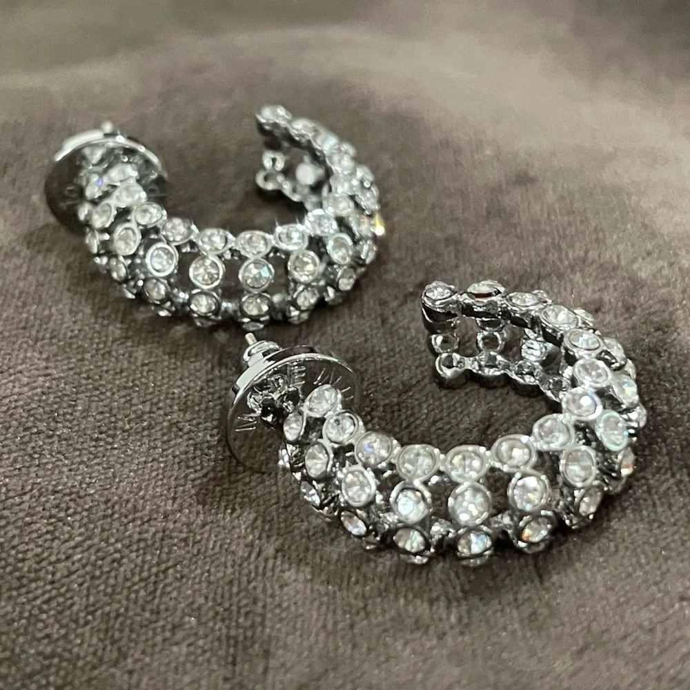 Oscar De La Renta caterpillar hoop earrings in crytsal